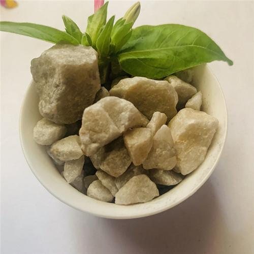 多年來與科研單位合作,不斷產(chǎn)品結構,為拓展市場,由原來單 一的濾料銷